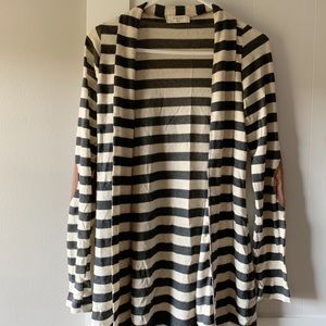 Piace Boutique The Little Things Cardi Size L